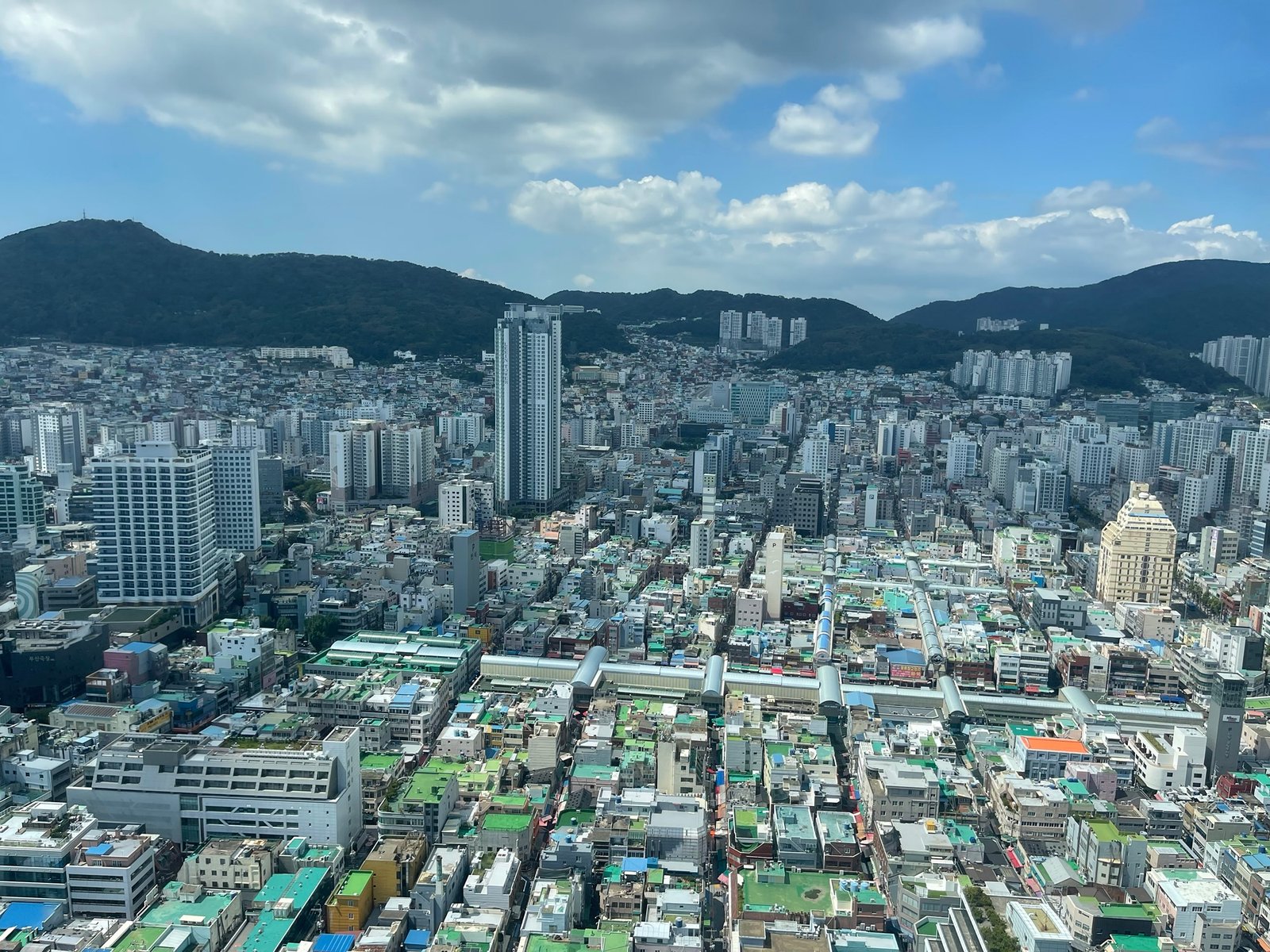Booking Your Flight, Hotel, and Activities for an International Vacation