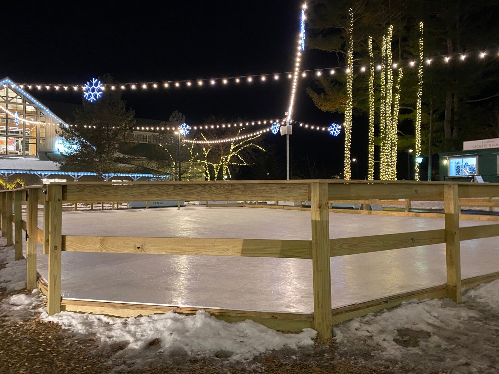 Why Freeport, Maine Feels Like a Real-Life Snow Globe